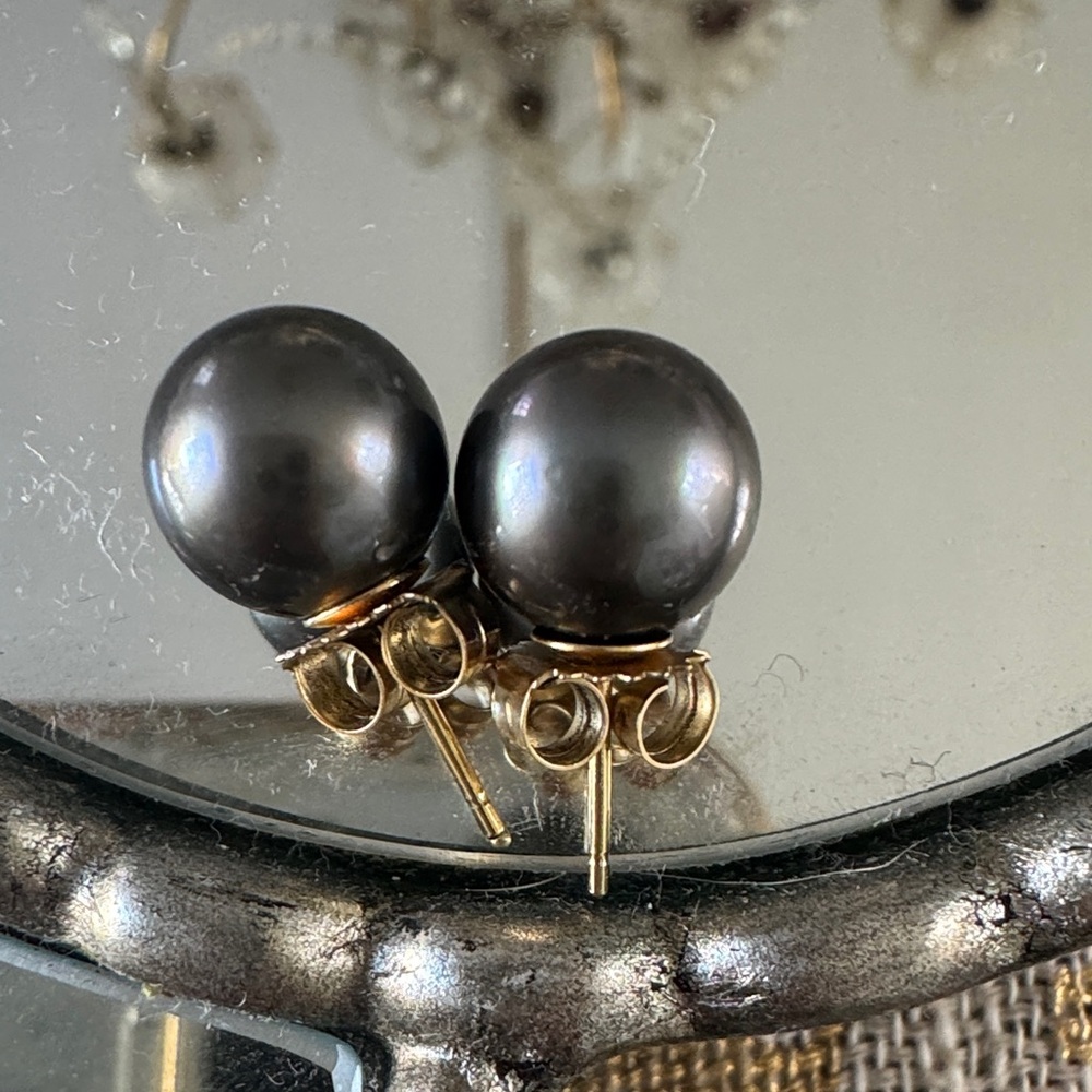 Elegant Black Tahitian Pearls Earrings 14kt